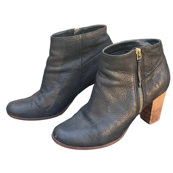 Cole Haan Grand OS Davenport Black Leather Stacked Heel Ankle Boot - Size 7 - Picture 3 of 11